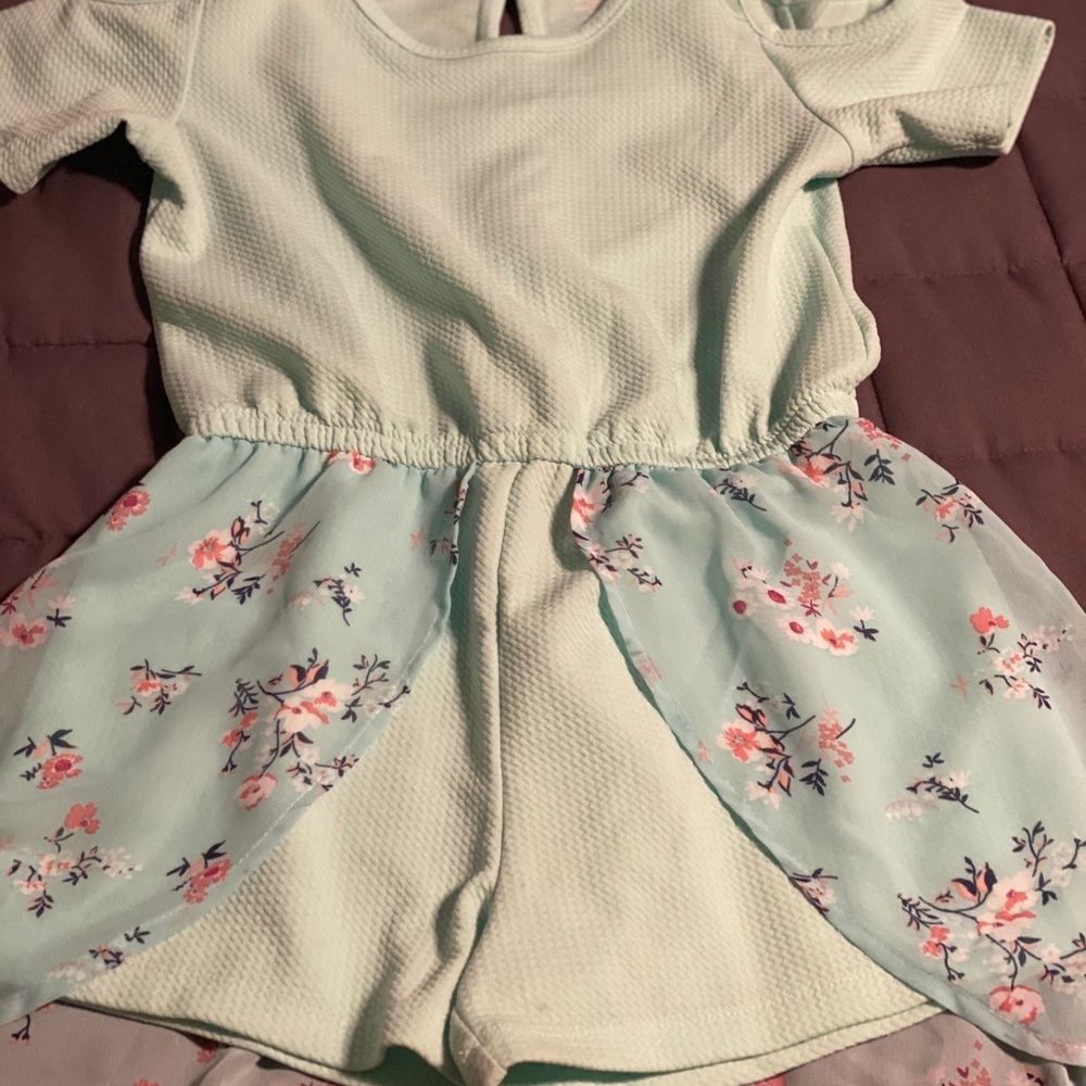 Romper - Picture 2 of 2
